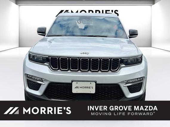 JEEP GRAND CHEROKEE 2024 1C4RJYB62RC145590 image